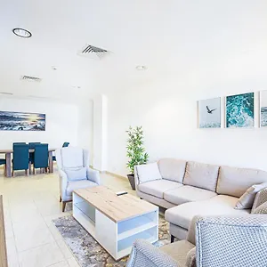 https://stay-holiday-homes-an-al-ghurair-company-al-ghurair-centre.dubaihotelsoffers.com